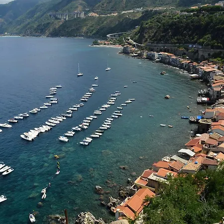 Hostel Chianalea -